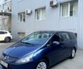 Синий Мицубиси Грандис, объемом двигателя 2.4 л и пробегом 268 тыс. км за 5000 $, фото 1 на Automoto.ua