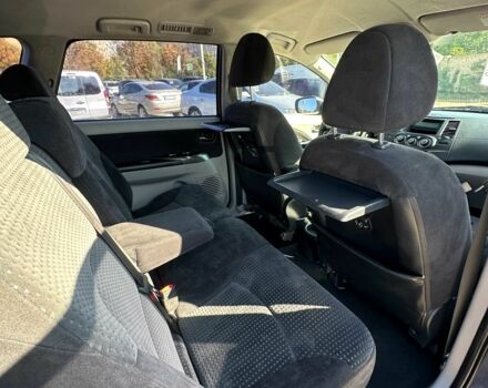 Синий Мицубиси Грандис, объемом двигателя 2.4 л и пробегом 236 тыс. км за 6400 $, фото 5 на Automoto.ua