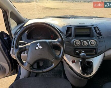 Мицубиси Грандис 2006 в Одессе на Automoto.ua Синий Мицубиси Грандис, объемом двигателя 2.38 л и пробегом 250 тыс. км за 6300 $, фото 10 на Automoto.ua