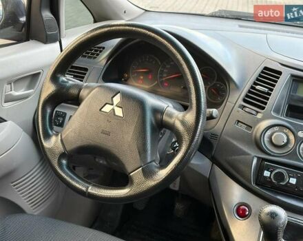 Синій Міцубісі Грандіс, об'ємом двигуна 2.4 л та пробігом 250 тис. км за 6490 $, фото 18 на Automoto.ua