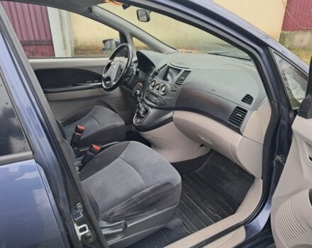 Синий Мицубиси Грандис, объемом двигателя 2 л и пробегом 291 тыс. км за 5400 $, фото 7 на Automoto.ua