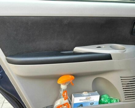 Синий Мицубиси Грандис, объемом двигателя 2.4 л и пробегом 250 тыс. км за 6490 $, фото 13 на Automoto.ua