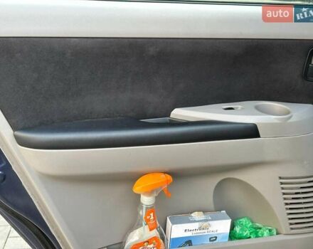 Синій Міцубісі Грандіс, об'ємом двигуна 2.4 л та пробігом 250 тис. км за 6490 $, фото 13 на Automoto.ua