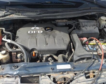 Синій Міцубісі Грандіс, об'ємом двигуна 2 л та пробігом 390 тис. км за 3000 $, фото 5 на Automoto.ua