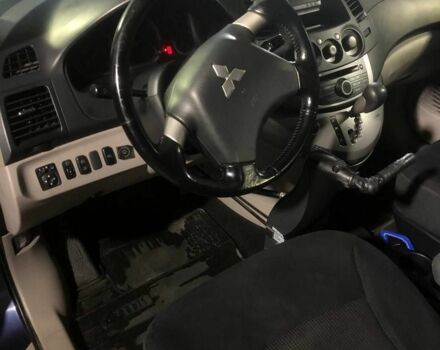 Синій Міцубісі Грандіс, об'ємом двигуна 2.4 л та пробігом 236 тис. км за 6999 $, фото 6 на Automoto.ua