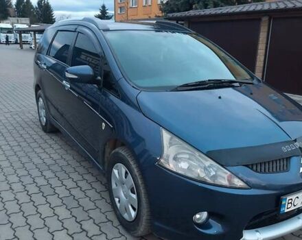 Синий Мицубиси Грандис, объемом двигателя 2.38 л и пробегом 221 тыс. км за 6700 $, фото 2 на Automoto.ua