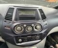 Мицубиси Грандис 2004 в Белой Церкве на Automoto.ua Синий Мицубиси Грандис, объемом двигателя 2.4 л и пробегом 396 тыс. км за 3999 $, фото 6 на Automoto.ua