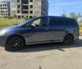 Синий Мицубиси Грандис, объемом двигателя 2.4 л и пробегом 226 тыс. км за 6100 $, фото 1 на Automoto.ua