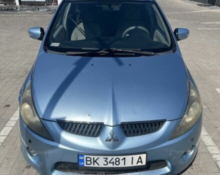 Синій Міцубісі Грандіс, об'ємом двигуна 2.4 л та пробігом 300 тис. км за 3750 $, фото 1 на Automoto.ua