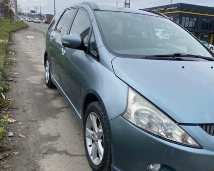 Зеленый Мицубиси Грандис, объемом двигателя 2 л и пробегом 254 тыс. км за 6500 $, фото 1 на Automoto.ua