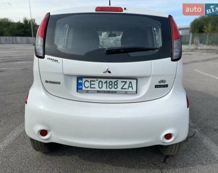 Мицубиси И-Миев 2012 в Черновцах на Automoto.ua Белый Мицубиси И-Миев, объемом двигателя 0 л и пробегом 42 тыс. км за 5300 $, фото 4 на Automoto.ua