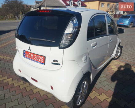 Білий Міцубісі І-Мієв, об'ємом двигуна 0 л та пробігом 93 тис. км за 3777 $, фото 17 на Automoto.ua