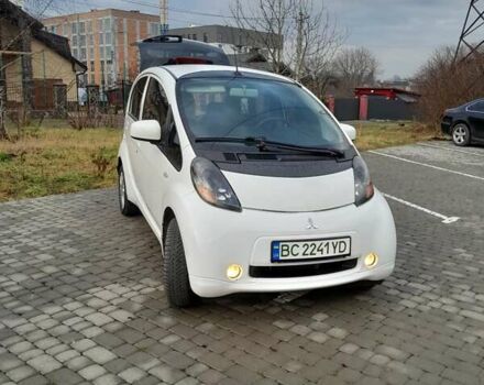 Белый Мицубиси И-Миев, объемом двигателя 0 л и пробегом 95 тыс. км за 4400 $, фото 2 на Automoto.ua