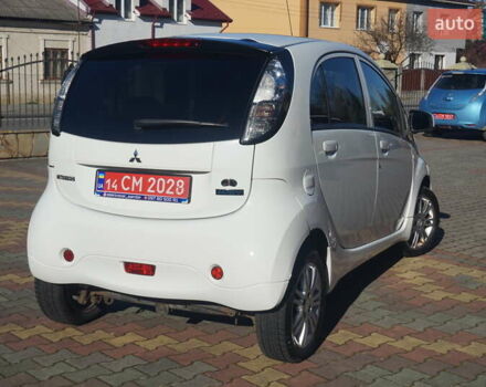 Білий Міцубісі І-Мієв, об'ємом двигуна 0 л та пробігом 93 тис. км за 3777 $, фото 7 на Automoto.ua
