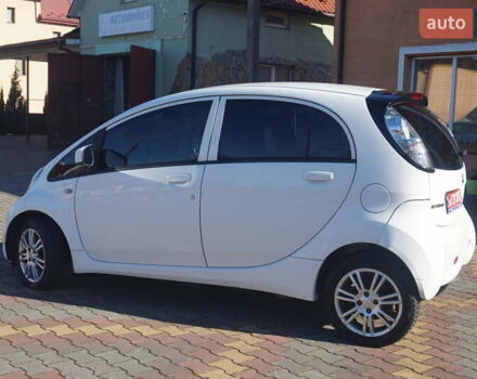 Білий Міцубісі І-Мієв, об'ємом двигуна 0 л та пробігом 93 тис. км за 3777 $, фото 10 на Automoto.ua