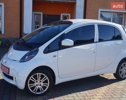 Білий Міцубісі І-Мієв, об'ємом двигуна 0 л та пробігом 93 тис. км за 3777 $, фото 12 на Automoto.ua