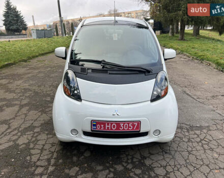 Белый Мицубиси И-Миев, объемом двигателя 0 л и пробегом 59 тыс. км за 4750 $, фото 13 на Automoto.ua