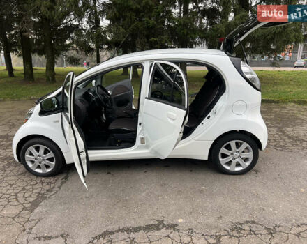 Белый Мицубиси И-Миев, объемом двигателя 0 л и пробегом 59 тыс. км за 4750 $, фото 27 на Automoto.ua