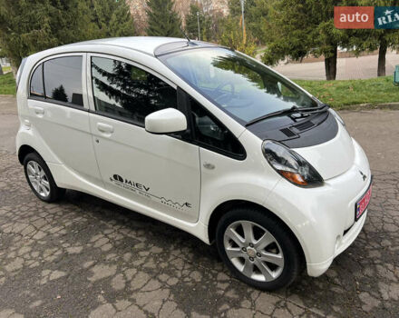 Белый Мицубиси И-Миев, объемом двигателя 0 л и пробегом 59 тыс. км за 4750 $, фото 29 на Automoto.ua