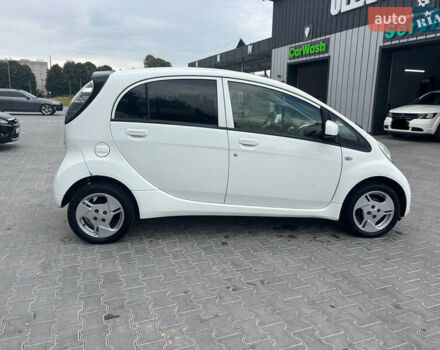 Білий Міцубісі І-Мієв, об'ємом двигуна 0 л та пробігом 110 тис. км за 3999 $, фото 9 на Automoto.ua