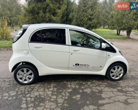 Белый Мицубиси И-Миев, объемом двигателя 0 л и пробегом 59 тыс. км за 4750 $, фото 9 на Automoto.ua