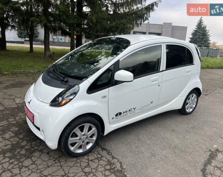 Белый Мицубиси И-Миев, объемом двигателя 0 л и пробегом 59 тыс. км за 4750 $, фото 1 на Automoto.ua