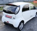 Белый Мицубиси И-Миев, объемом двигателя 0 л и пробегом 94 тыс. км за 4400 $, фото 4 на Automoto.ua