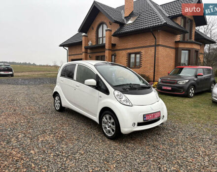 Белый Мицубиси И-Миев, объемом двигателя 0 л и пробегом 166 тыс. км за 3100 $, фото 2 на Automoto.ua