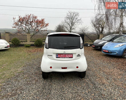 Белый Мицубиси И-Миев, объемом двигателя 0 л и пробегом 166 тыс. км за 3100 $, фото 7 на Automoto.ua