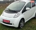Белый Мицубиси И-Миев, объемом двигателя 0 л и пробегом 120 тыс. км за 4700 $, фото 2 на Automoto.ua