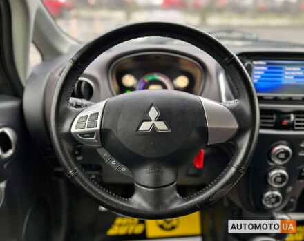 Мицубиси И-Миев 2015 в Львове на Automoto.ua Белый Мицубиси И-Миев, объемом двигателя 16 л и пробегом 47 тыс. км за 5900 $, фото 13 на Automoto.ua