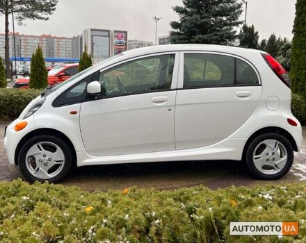 Мицубиси И-Миев 2015 в Львове на Automoto.ua Белый Мицубиси И-Миев, объемом двигателя 16 л и пробегом 47 тыс. км за 5900 $, фото 3 на Automoto.ua