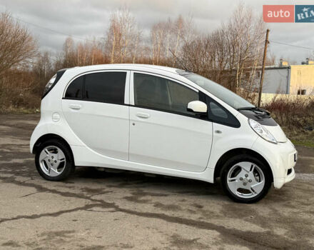 Белый Мицубиси И-Миев, объемом двигателя 0 л и пробегом 57 тыс. км за 4750 $, фото 6 на Automoto.ua