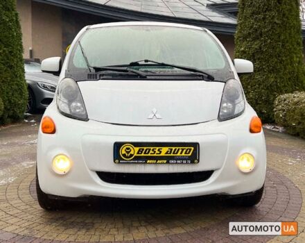 Мицубиси И-Миев 2015 в Львове на Automoto.ua Белый Мицубиси И-Миев, объемом двигателя 16 л и пробегом 47 тыс. км за 5900 $, фото 1 на Automoto.ua