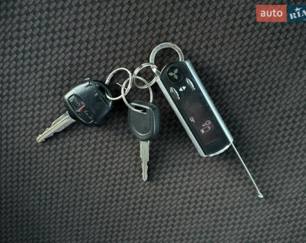 Белый Мицубиси И-Миев, объемом двигателя 0 л и пробегом 57 тыс. км за 4750 $, фото 70 на Automoto.ua