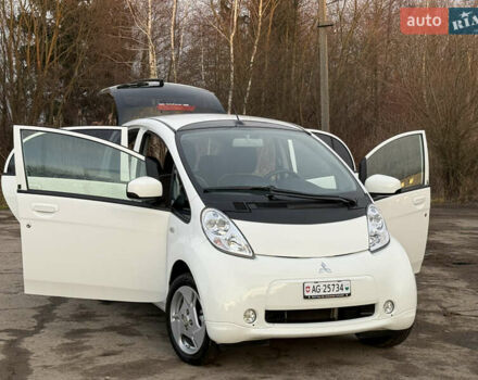 Белый Мицубиси И-Миев, объемом двигателя 0 л и пробегом 57 тыс. км за 4750 $, фото 21 на Automoto.ua