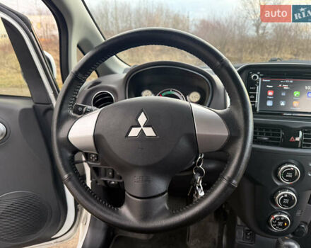 Белый Мицубиси И-Миев, объемом двигателя 0 л и пробегом 57 тыс. км за 4750 $, фото 33 на Automoto.ua