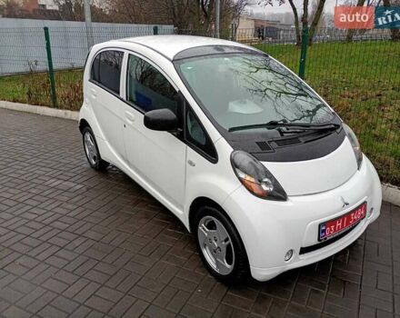 Белый Мицубиси И-Миев, объемом двигателя 0 л и пробегом 98 тыс. км за 4300 $, фото 1 на Automoto.ua