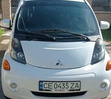 Белый Мицубиси И-Миев, объемом двигателя 0 л и пробегом 56 тыс. км за 4500 $, фото 1 на Automoto.ua