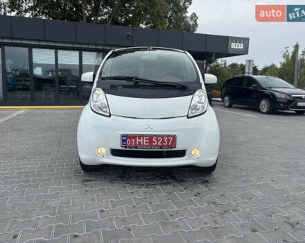 Міцубісі І-Мієв 2013 у Володимир-Волинський на Automoto.ua Білий Міцубісі І-Мієв, об'ємом двигуна 0 л та пробігом 110 тис. км за 3999 $, фото 1 на Automoto.ua