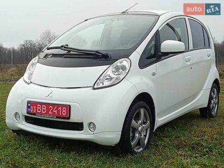 Міцубісі І-Мієв 2014 у Коломые на Automoto.ua Білий Міцубісі І-Мієв, об'ємом двигуна 0 л та пробігом 120 тис. км за 4700 $, фото 1 на Automoto.ua