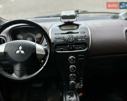 Фіолетовий Міцубісі І-Мієв, об'ємом двигуна 0 л та пробігом 89 тис. км за 4900 $, фото 13 на Automoto.ua