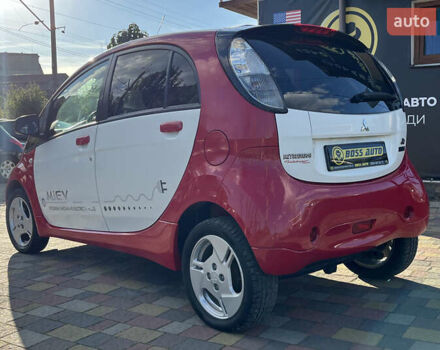 Красный Мицубиси И-Миев, объемом двигателя 0 л и пробегом 84 тыс. км за 4400 $, фото 4 на Automoto.ua