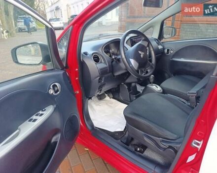 Красный Мицубиси И-Миев, объемом двигателя 0 л и пробегом 92 тыс. км за 3999 $, фото 10 на Automoto.ua