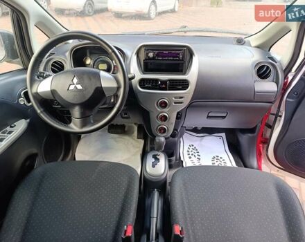 Красный Мицубиси И-Миев, объемом двигателя 0 л и пробегом 92 тыс. км за 3999 $, фото 16 на Automoto.ua