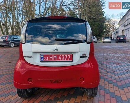 Красный Мицубиси И-Миев, объемом двигателя 0 л и пробегом 92 тыс. км за 3999 $, фото 6 на Automoto.ua