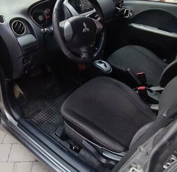 Серый Мицубиси И-Миев, объемом двигателя 0 л и пробегом 147 тыс. км за 3900 $, фото 4 на Automoto.ua