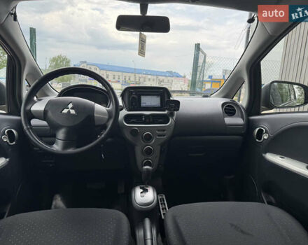 Серый Мицубиси И-Миев, объемом двигателя 0 л и пробегом 84 тыс. км за 3800 $, фото 8 на Automoto.ua