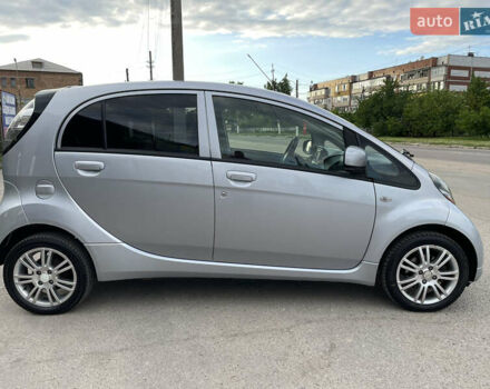 Серый Мицубиси И-Миев, объемом двигателя 0 л и пробегом 103 тыс. км за 3450 $, фото 10 на Automoto.ua