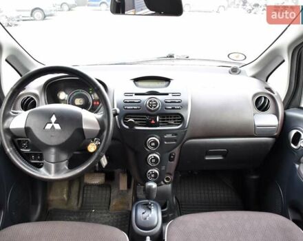 Серый Мицубиси И-Миев, объемом двигателя 0 л и пробегом 90 тыс. км за 4600 $, фото 17 на Automoto.ua